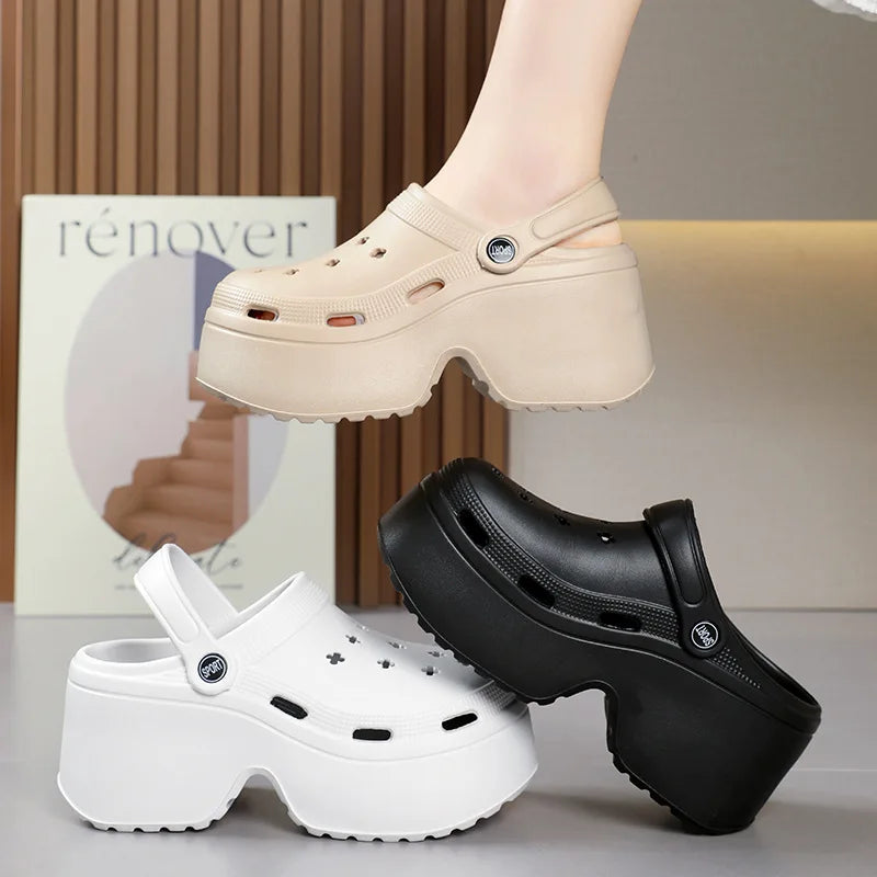 Sandalias de mujer de 9CM de espesor, novedad de 2023, zapatillas de verano, tacón alto, suela suave, zapatos para jardín y playa, zapatos impermeables con agujeros para mujer