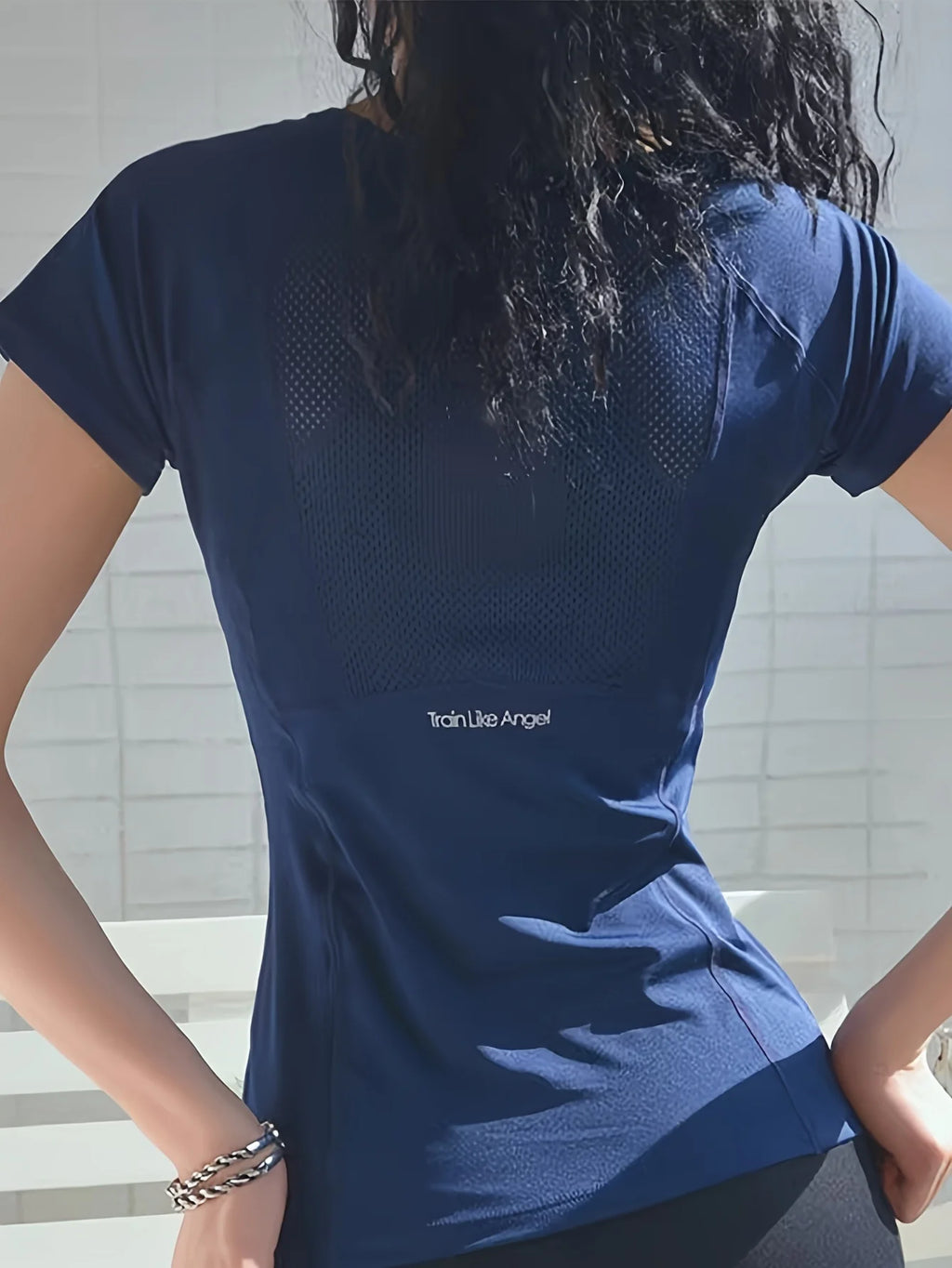 Camiseta deportiva para mujer, transpirable, sexy, belleza, espalda, ropa deportiva, secado rápido, entrenamiento para correr, top de yoga de manga corta