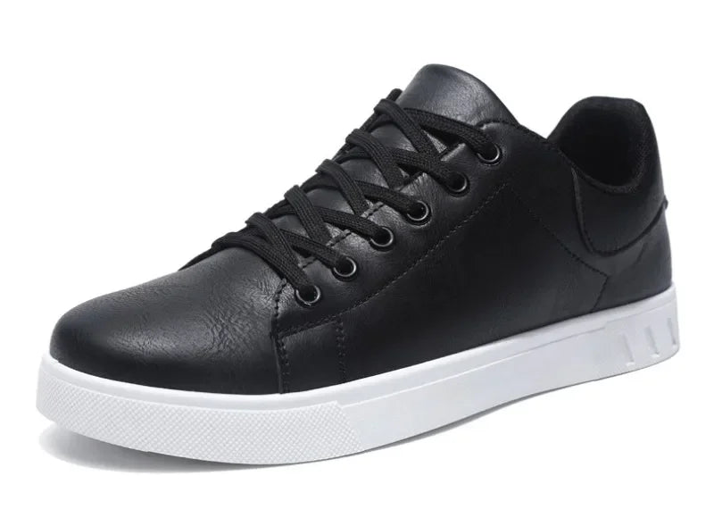 Zapatos informales Mocasines Zapatillas de deporte de cuero británico Zapatos planos Zapatos clásicos de cuero para hombres Primavera Verano Nuevos mocasines de diseñador de moda