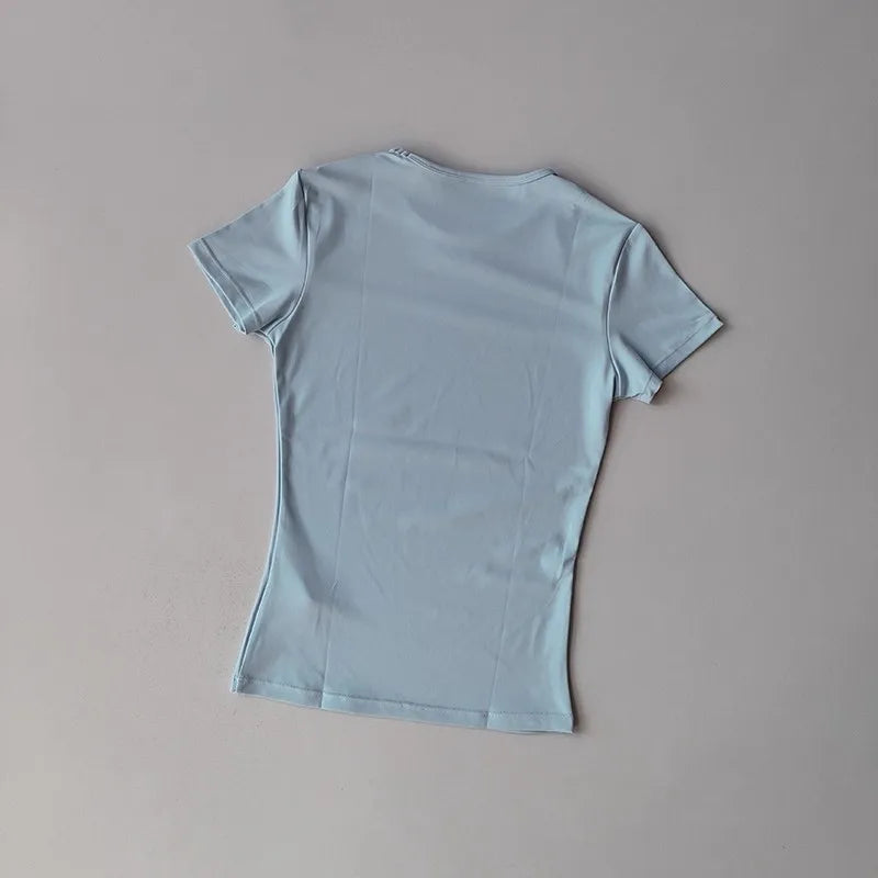 Camiseta deportiva al aire libre para mujer, ropa de Yoga, camiseta de Fitness, camiseta para correr de secado rápido, Top de entrenamiento, ropa deportiva femenina, ropa de ejercicio