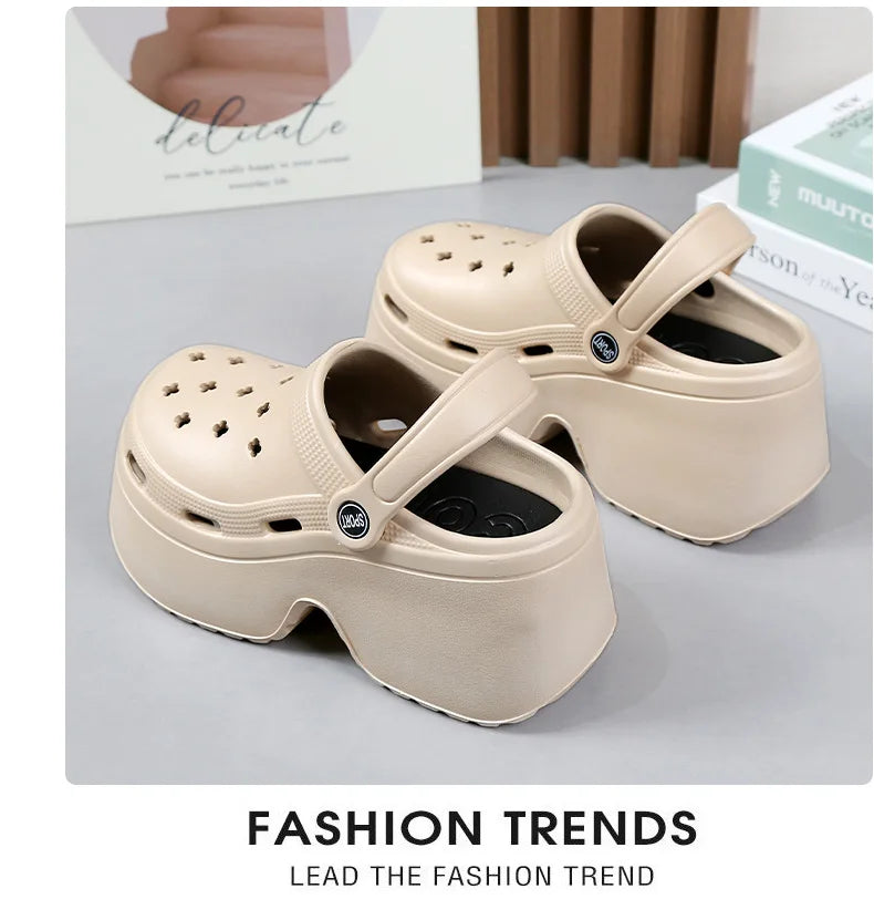 Sandalias de mujer de 9CM de espesor, novedad de 2023, zapatillas de verano, tacón alto, suela suave, zapatos para jardín y playa, zapatos impermeables con agujeros para mujer