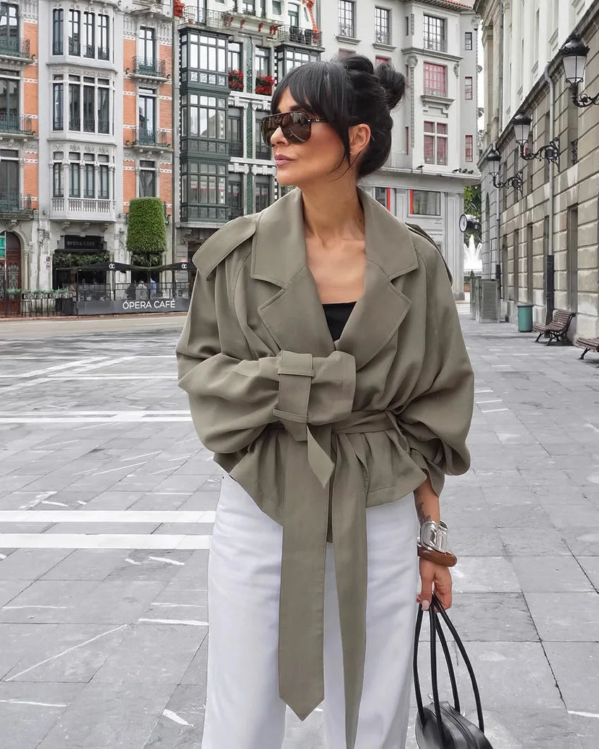 Gabardina lisa con cordones y solapa para mujer, abrigo corto holgado a la moda con mangas largas y hombros anchos, prendas de vestir para ir al trabajo de otoño 2025