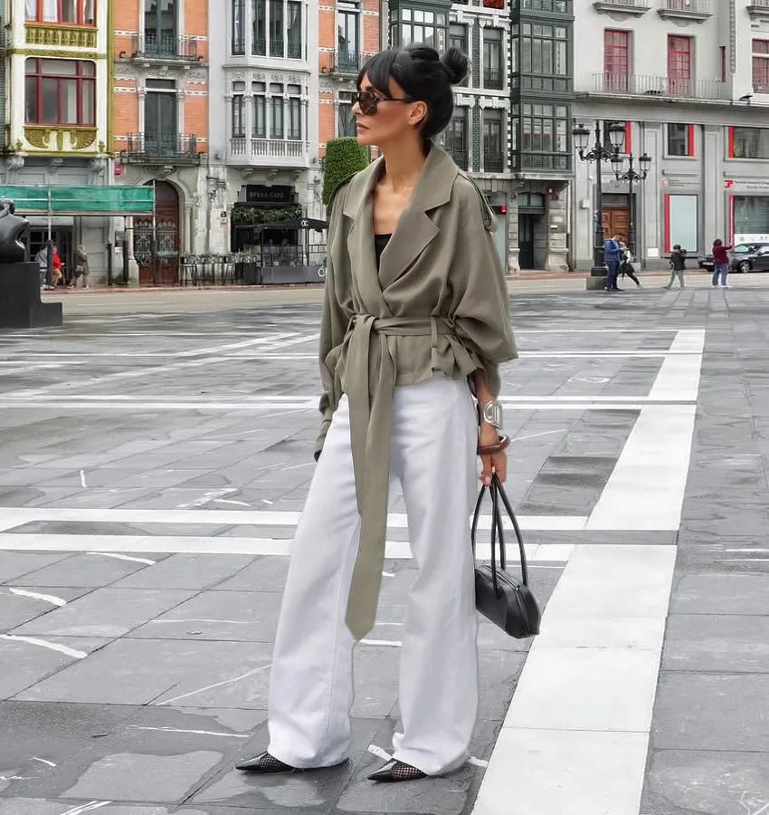 Gabardina lisa con cordones y solapa para mujer, abrigo corto holgado a la moda con mangas largas y hombros anchos, prendas de vestir para ir al trabajo de otoño 2025