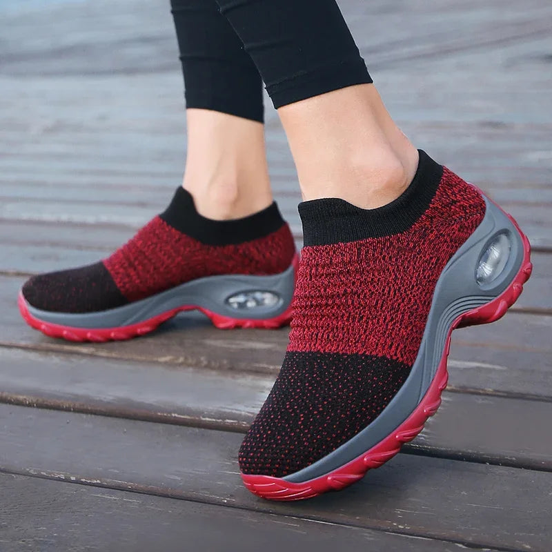 Zapatillas de deporte para mujer, moda de verano, zapatos deportivos informales negros, malla transpirable, ligero, cojín de aire, calzado antideslizante para correr