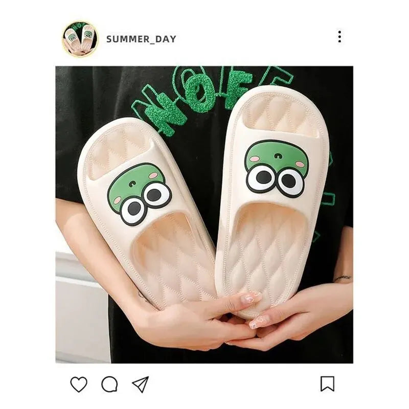 Chanclas antideslizantes para el baño, sandalias suaves de rana de dibujos animados, playa, Verano