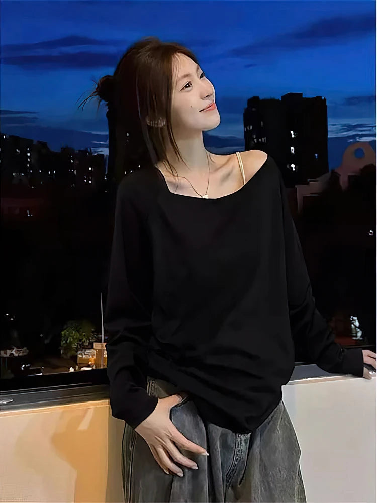 Camiseta de manga larga con hombros descubiertos para mujer, Top holgado Sexy con un hombro al descubierto, camisetas básicas informales, blusa Preppy escolar para primavera y otoño