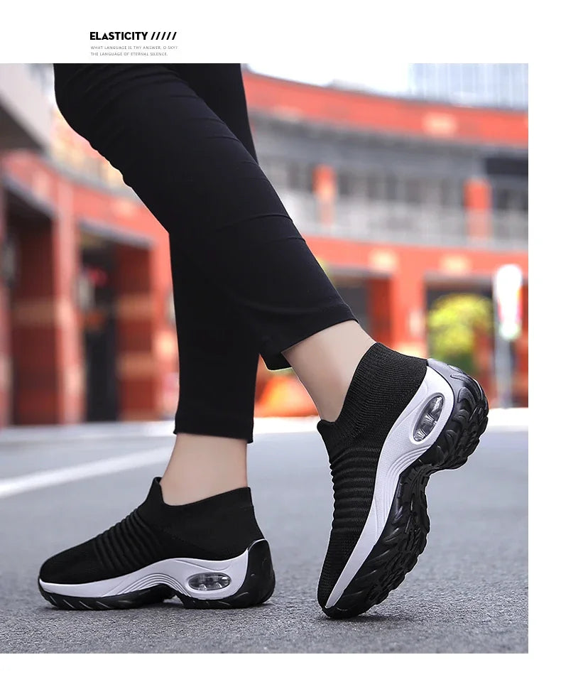 Zapatillas de deporte para mujer, moda de verano, zapatos deportivos informales negros, malla transpirable, ligero, cojín de aire, calzado antideslizante para correr