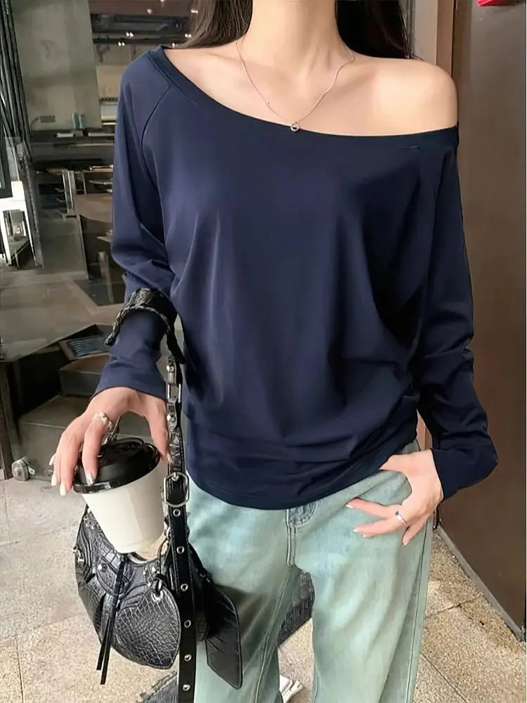 Camiseta de manga larga con hombros descubiertos para mujer, Top holgado Sexy con un hombro al descubierto, camisetas básicas informales, blusa Preppy escolar para primavera y otoño