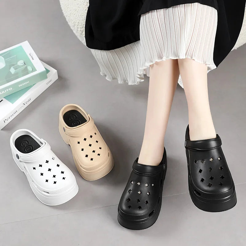 Sandalias de mujer de 9CM de espesor, novedad de 2023, zapatillas de verano, tacón alto, suela suave, zapatos para jardín y playa, zapatos impermeables con agujeros para mujer