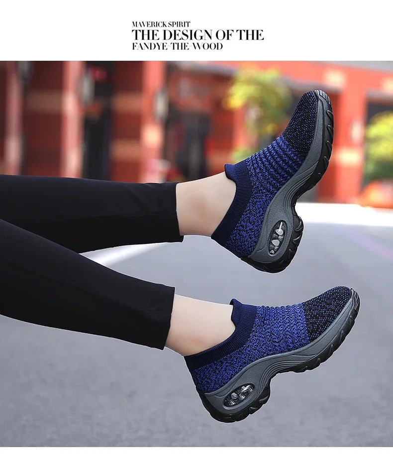 Zapatillas de deporte para mujer, moda de verano, zapatos deportivos informales negros, malla transpirable, ligero, cojín de aire, calzado antideslizante para correr