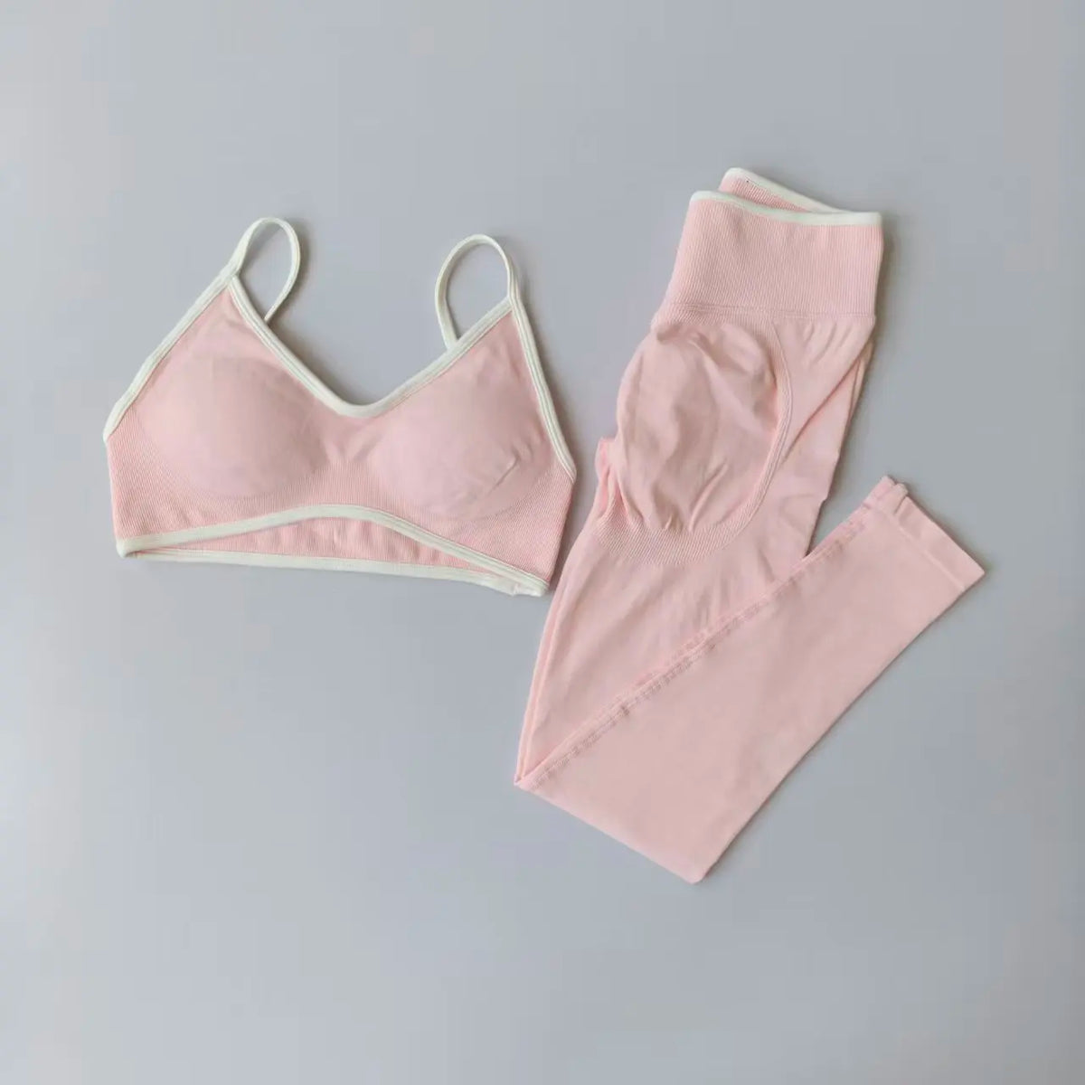 Conjunto Deportivo Mujer 2 Piezas – Top + Leggings