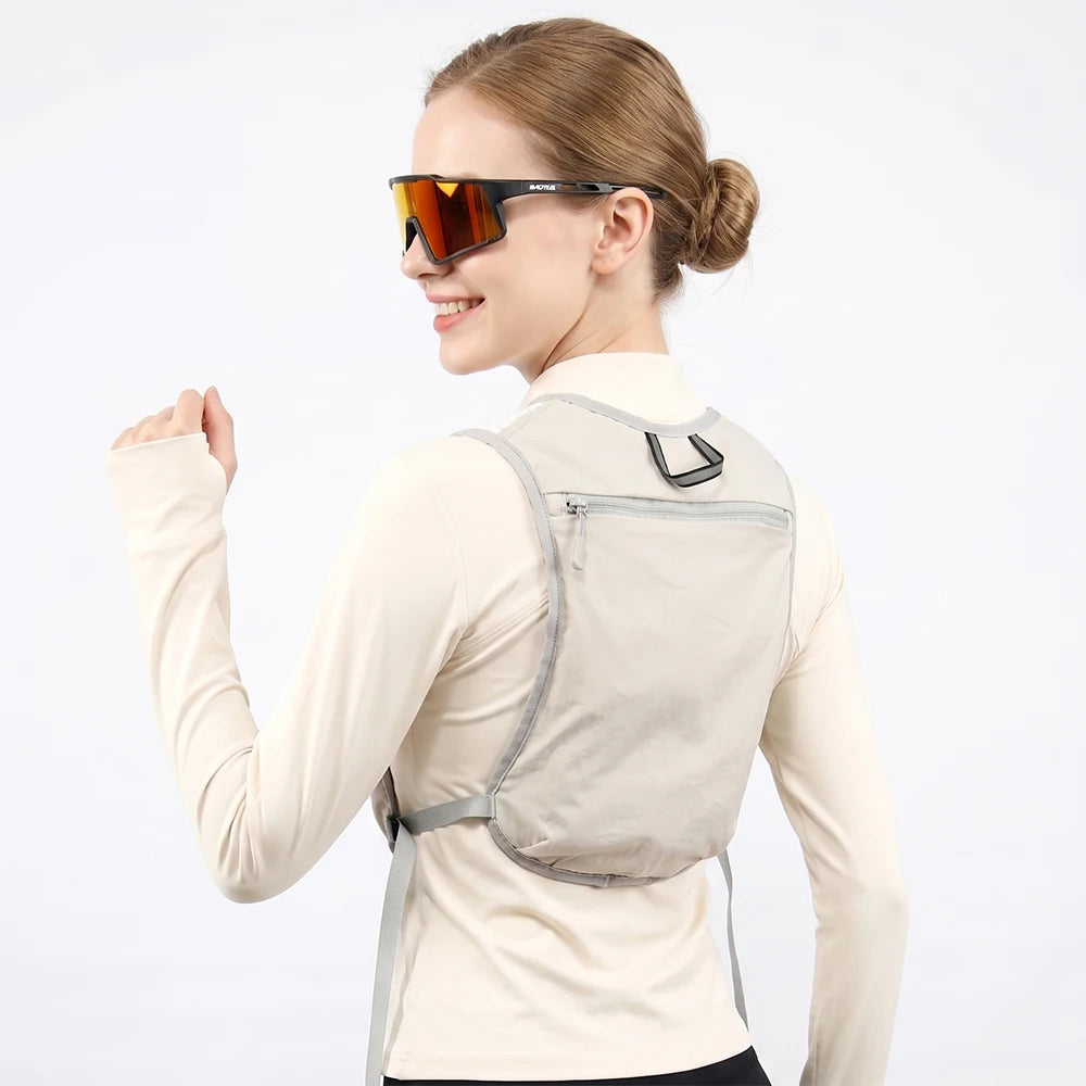 Chaleco de Running con Almacenamiento – Ligero y Reflectante
