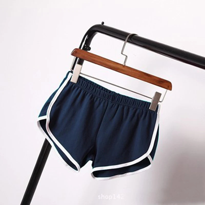 Pantalones cortos deportivos para mujer, novedad de verano 20224, pantalones cortos ajustados antivaciados de Color caramelo, pantalones cortos informales con cintura elástica para playa Correndo