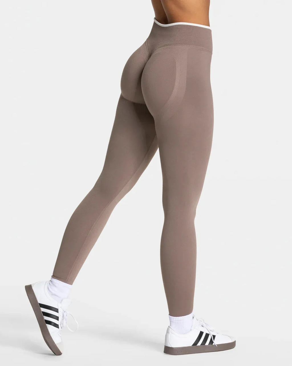 Nuevos leggings de yoga para mujer con bloques de color, mallas sin costuras de punto, cintura alta, efecto levantacola, para gimnasio y entrenamiento, con borde blanco, leggings deportivos.
