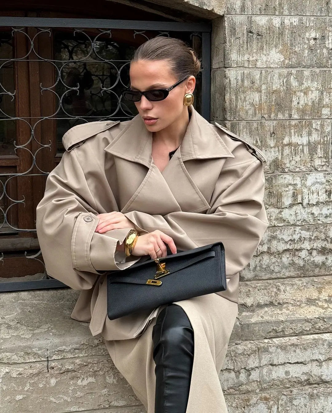Gabardina lisa con cordones y solapa para mujer, abrigo corto holgado a la moda con mangas largas y hombros anchos, prendas de vestir para ir al trabajo de otoño 2025